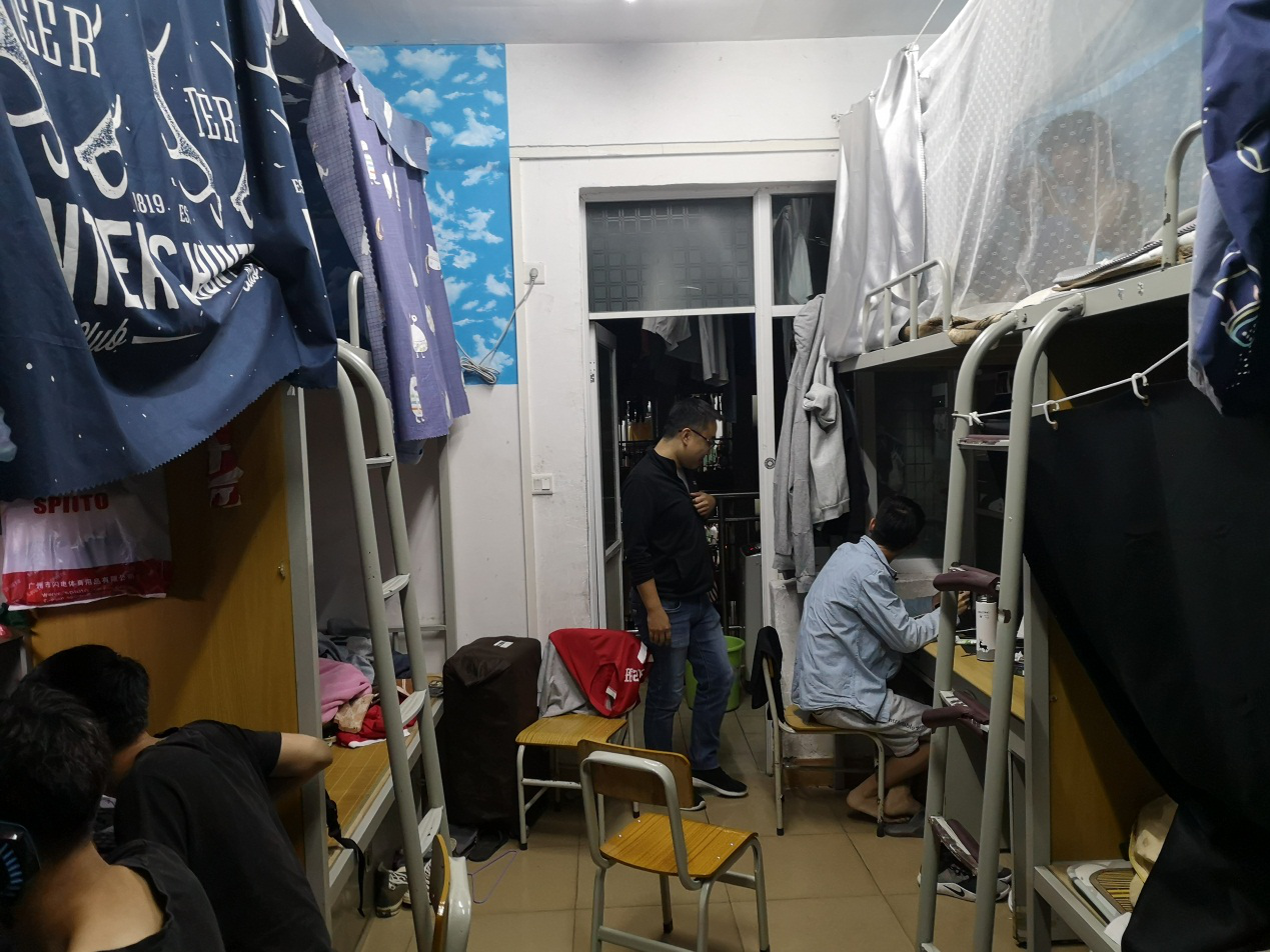 建筑工程学院开展生宿舍检查工作-广州城建职业学院_.